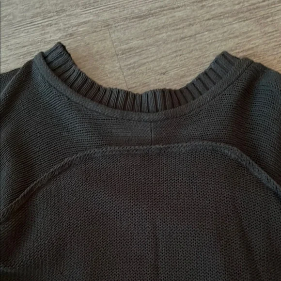 Washed Gray BDG Sweater - Picture 4 of 5